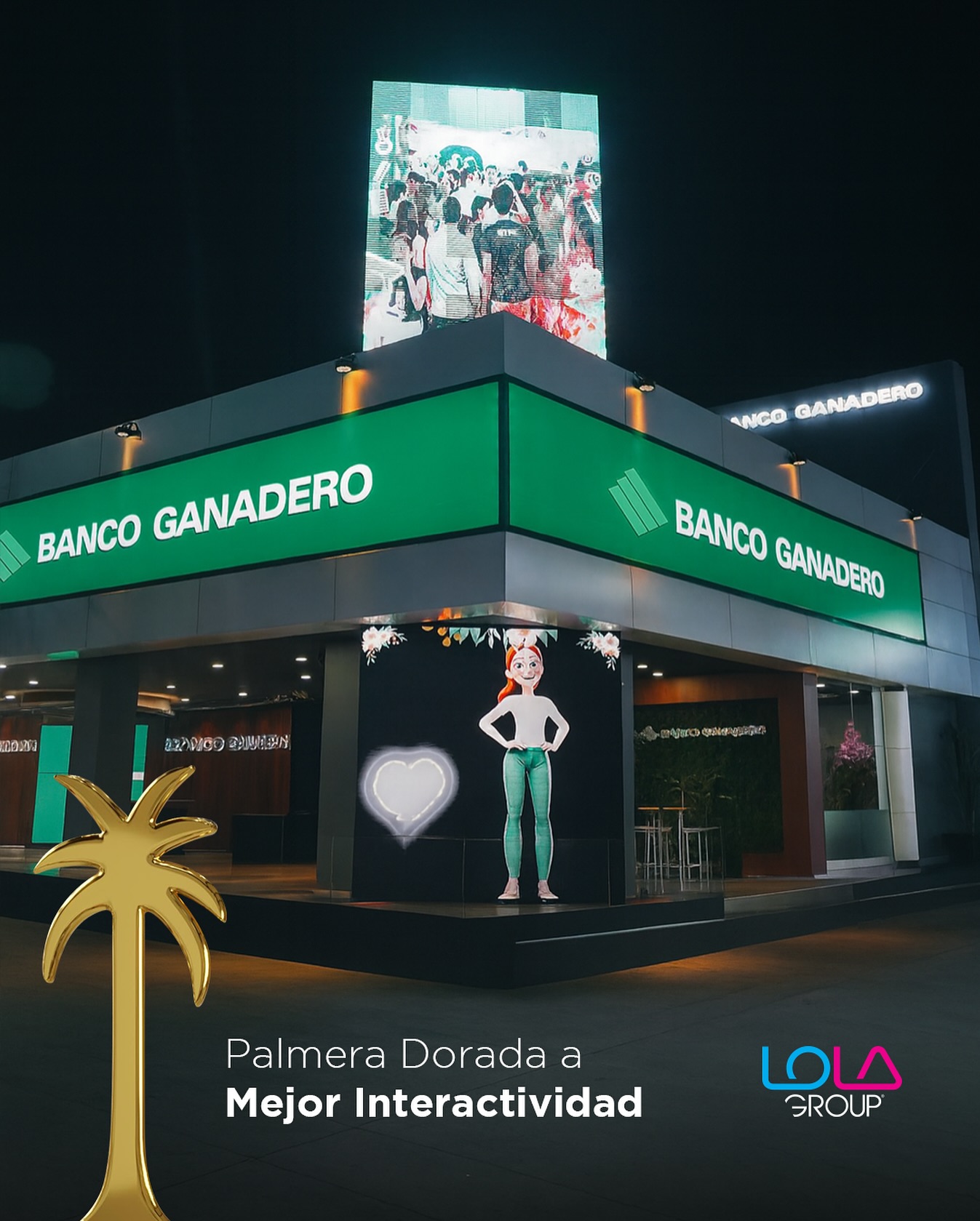 Cuando la innovación se une con la experiencia, nacen momentos únicos 💡💚.
Este año, nuestro equipo estuvo a cargo de la administración e implementación de activaciones inolvidables como el glambot, la kisscam y los juegos interactivos de YOLO pago, que hicieron brillar el stand del Banco Ganadero en Expocruz.
El resultado: Palmera Dorada a Mejor Interactividad 🏆.
Gracias al Banco Ganadero por confiar en nosotros para dar vida a este espacio y ¡felicitaciones a todos, incluido nuestro equipo, por este gran logro! ✨