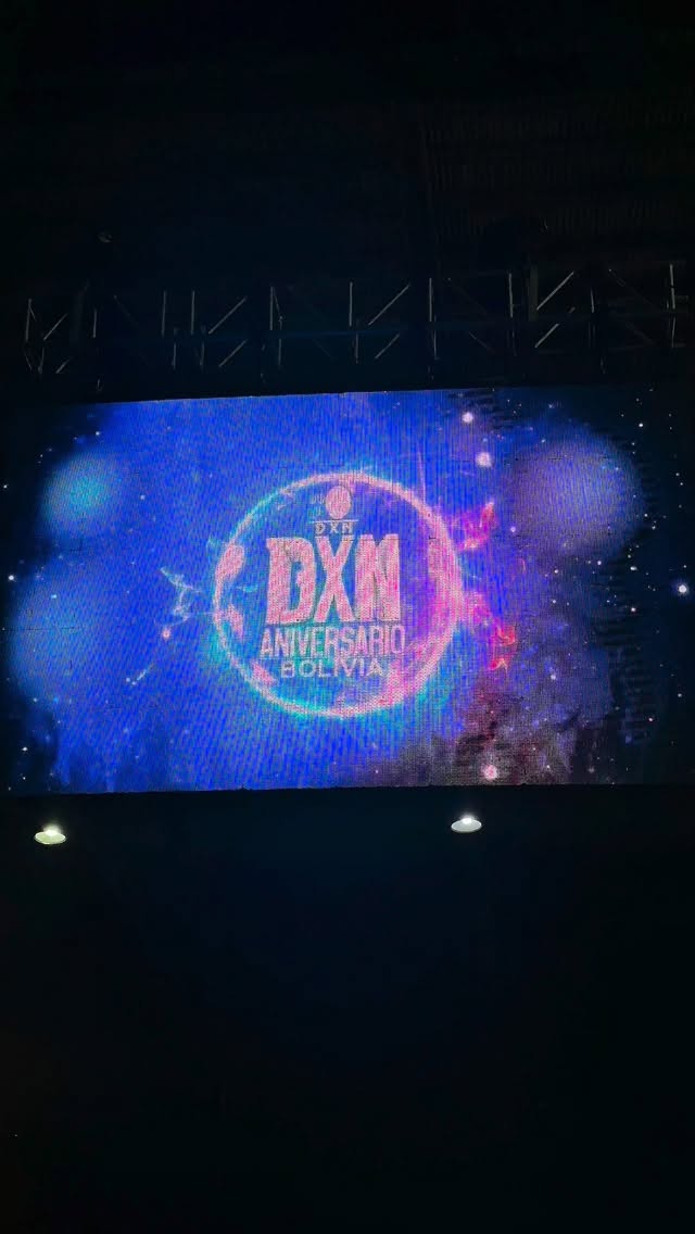 Por segundo año consecutivo, nuestro equipo estuvo detrás de la gran celebración del Aniversario de DXN Bolivia S.R.L.
Más de 10.000 personas se unieron a esta fiesta llena de reconocimientos, donde estuvimos a cargo de la logística, protocolo, atención a los asistentes y premiación, cuidando cada detalle para que todo sea una experiencia inolvidable. 
¡Reviví junto a nosotros lo que fue la jornada @dxnbolivia_oficial !