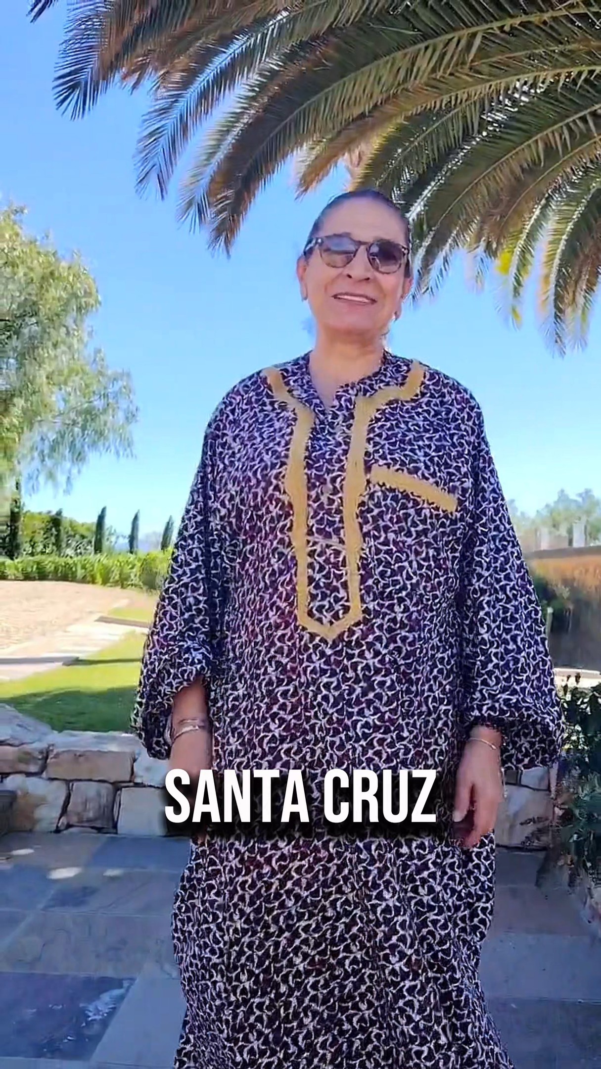 🎶 Viernes de Bohemia se vive en Santa Cruz 🎶

Este viernes 19, dejate llevar por una noche donde el arte, la música y la buena compañía se encuentran. Pizza Pazza, Tinto y Lola Group te invitan a disfrutar de una velada especial junto a la incomparable Edith Paz Zamora, “La Negra”, en un ambiente pensado para compartir y celebrar.

📆 Viernes 19 de diciembre
📍 Tinto Isuto – Av. Radial 25, esquina 3er anillo externo
🕘 Desde las 21:00 hrs
📞 Reservas: 70901017
🎟️ Entradas: https://www.eventrid.bo/eventos/lolagroup/viernesdebohemia

Reservá con anticipación y no te quedes fuera. Cupos limitados.